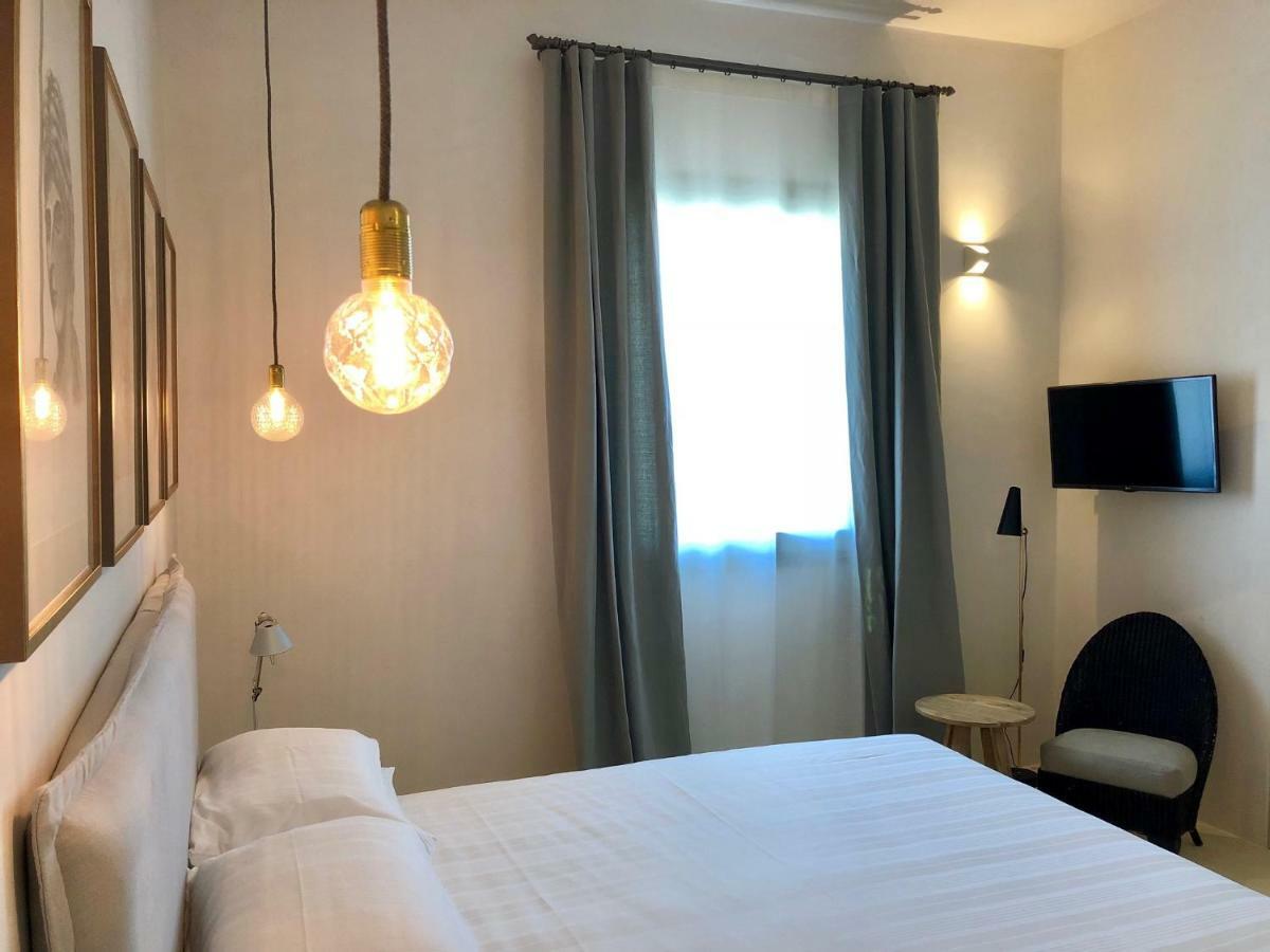 Battimandorlo Hotell Noto Eksteriør bilde